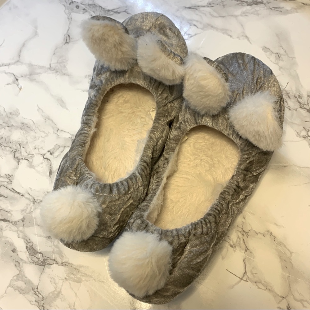 BUNNY Slippers with Ears and Tail
